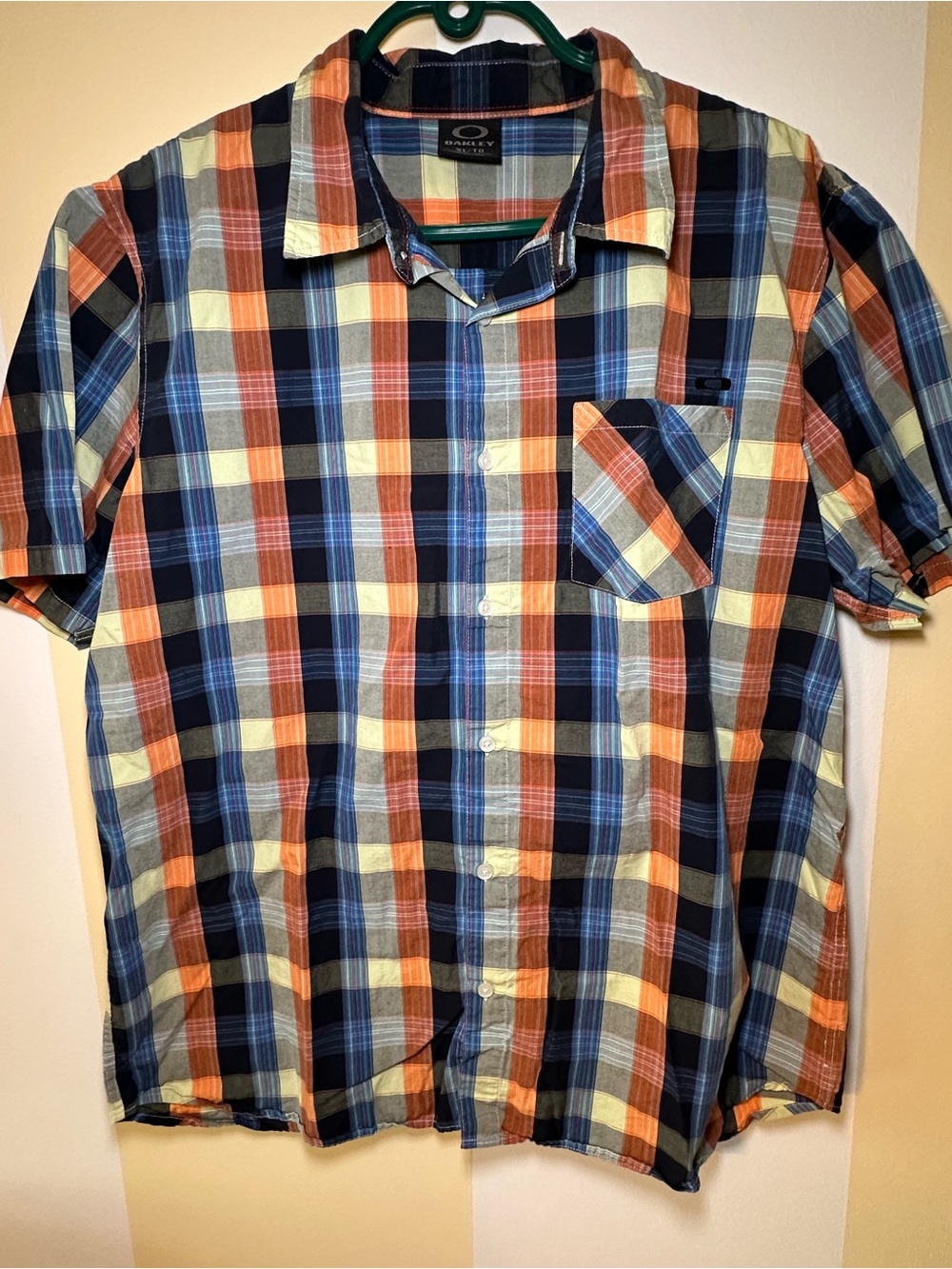 Oakley Men's Short-Sleeve Plaid Button-Down Shirt - Navy, Orange, Cream